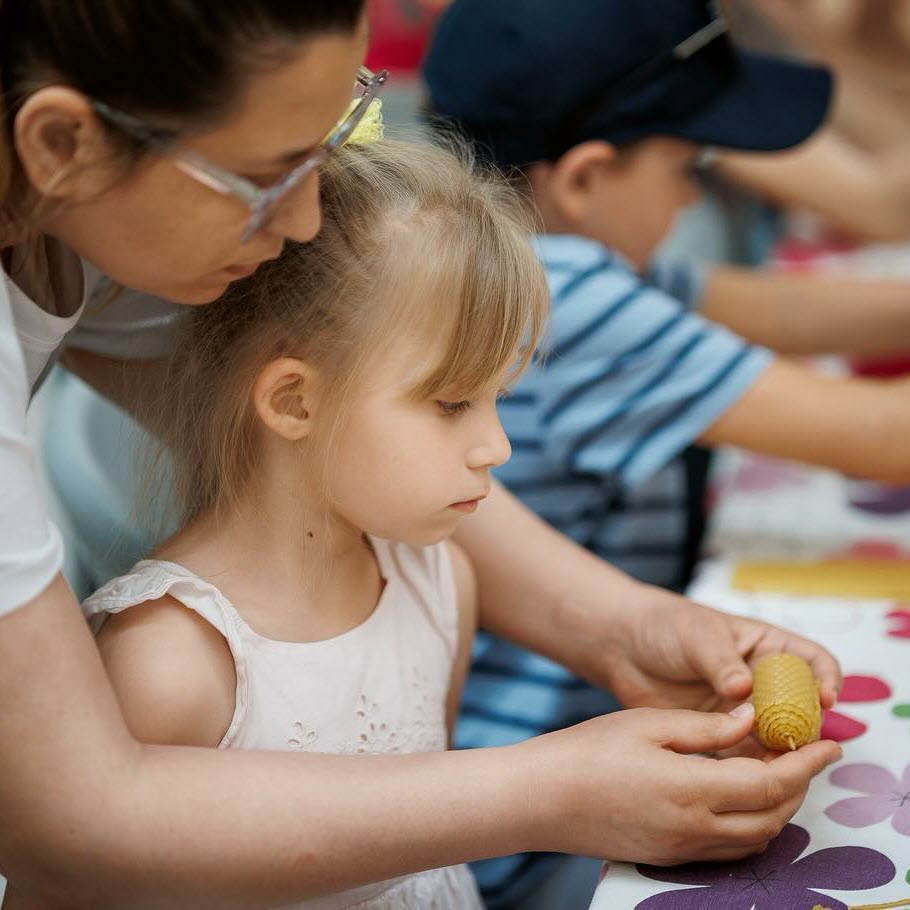 Pixie workshops about